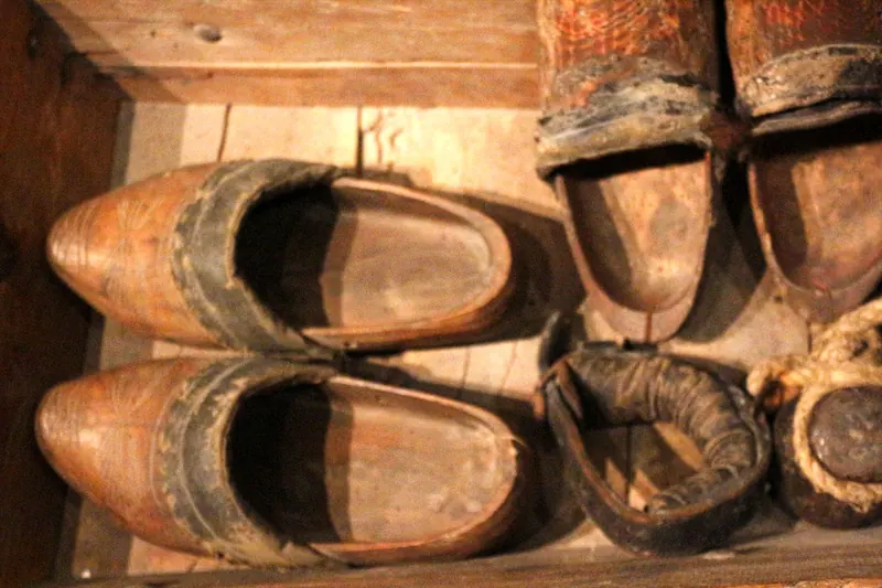Esclops de fusta